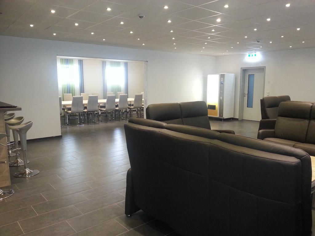 Spielberg Bei Knittelfeld Best Sleep Hotel מראה חיצוני תמונה